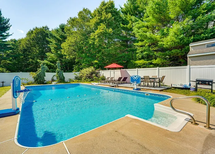 Kunkletown Family Home With Private Pool And Yard!